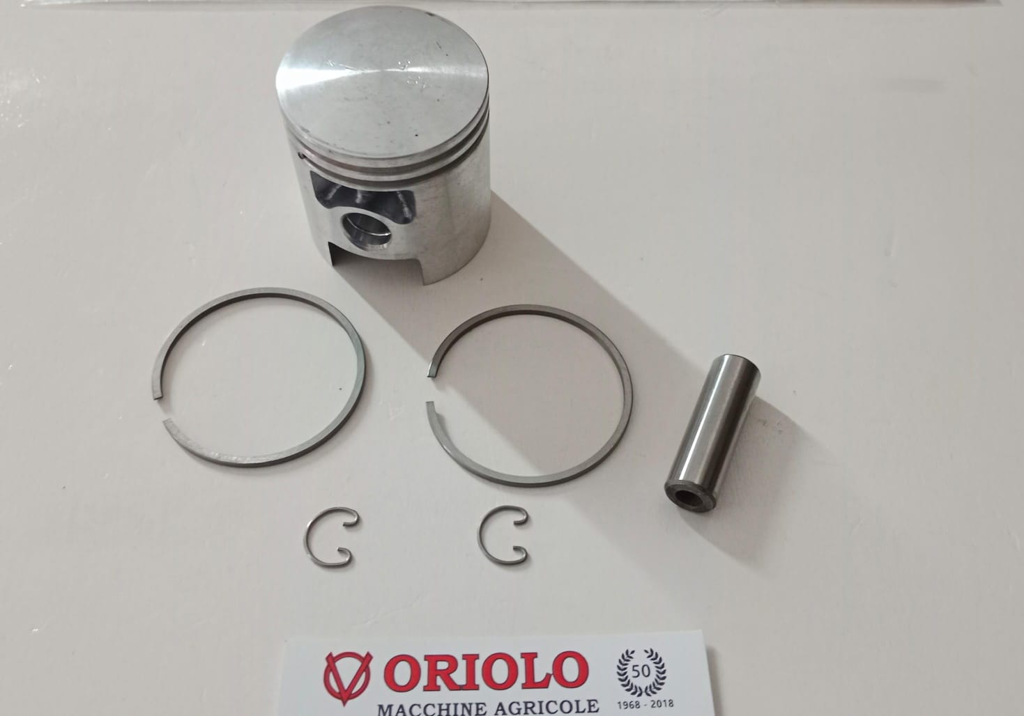 PISTONE COMPLETO D.48.5 MOTORI